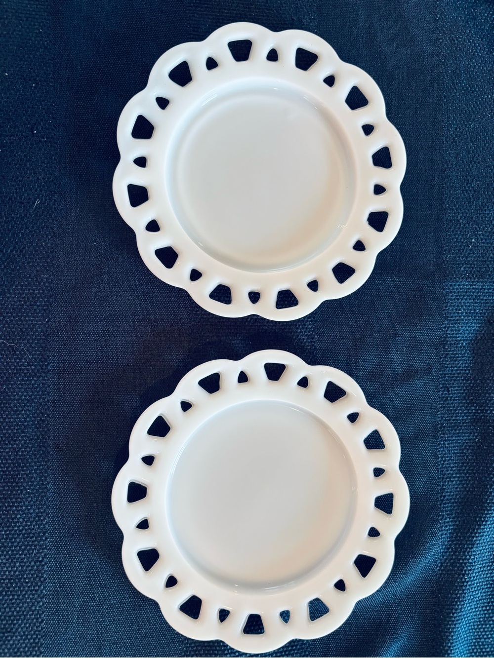 Vintage Hazel Atlas Milk Glass Decorative Plate Set - Elegant Scalloped Edge
